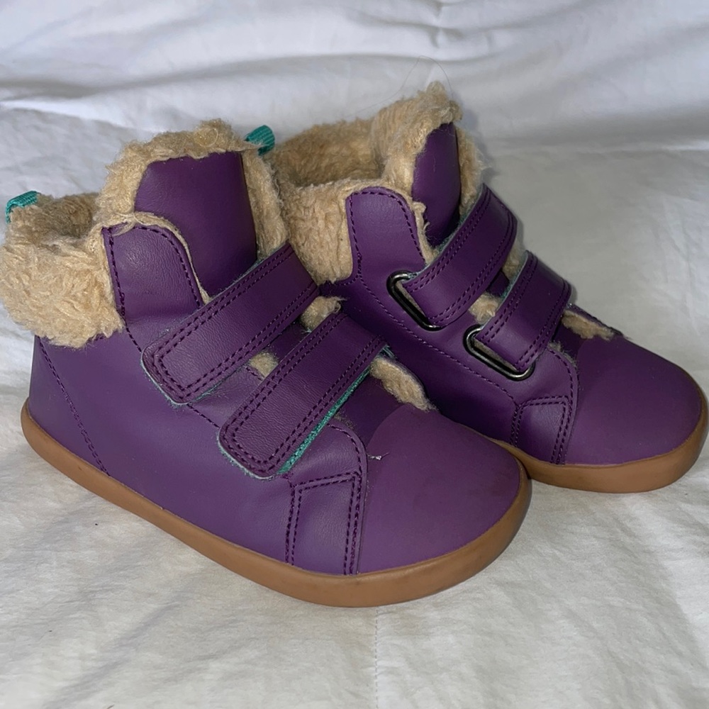 EUC Ten Little Furry Boots